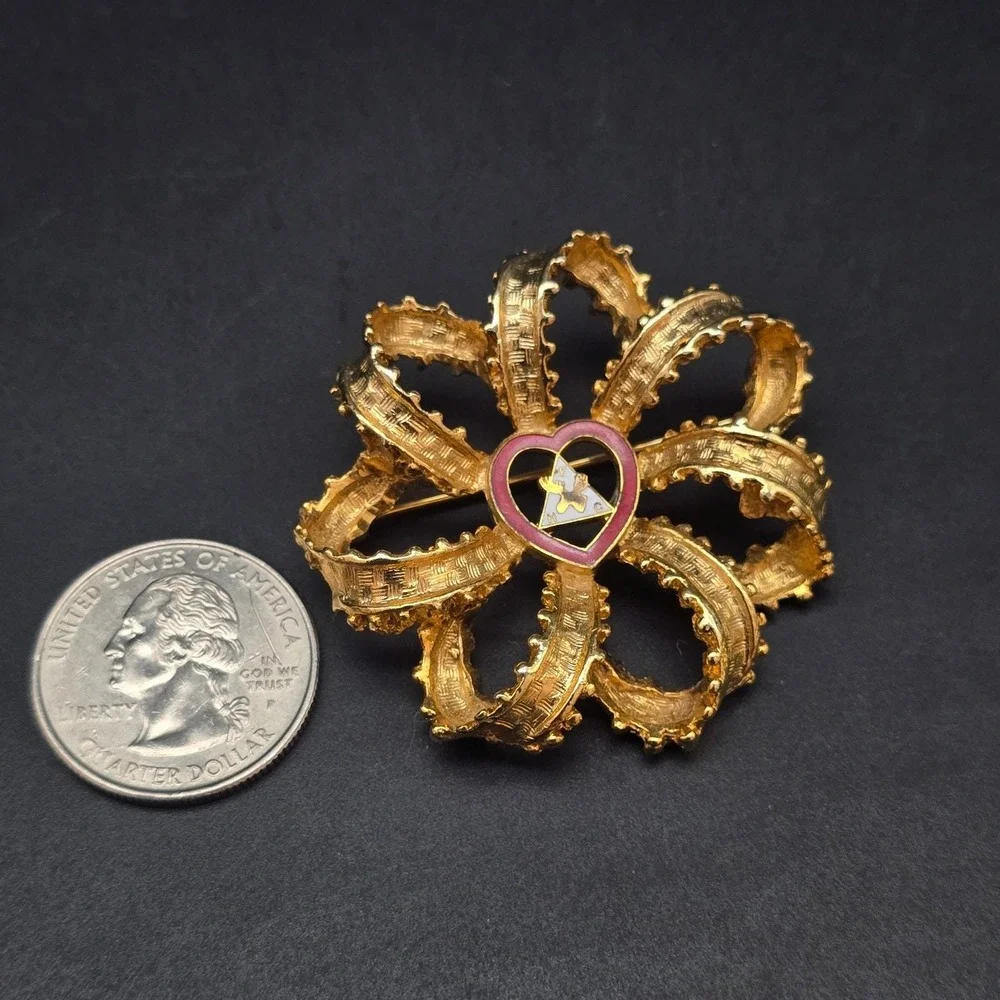 Vintage Moose Lodge Flower Brooch Gold Tone Faith Hope Charity